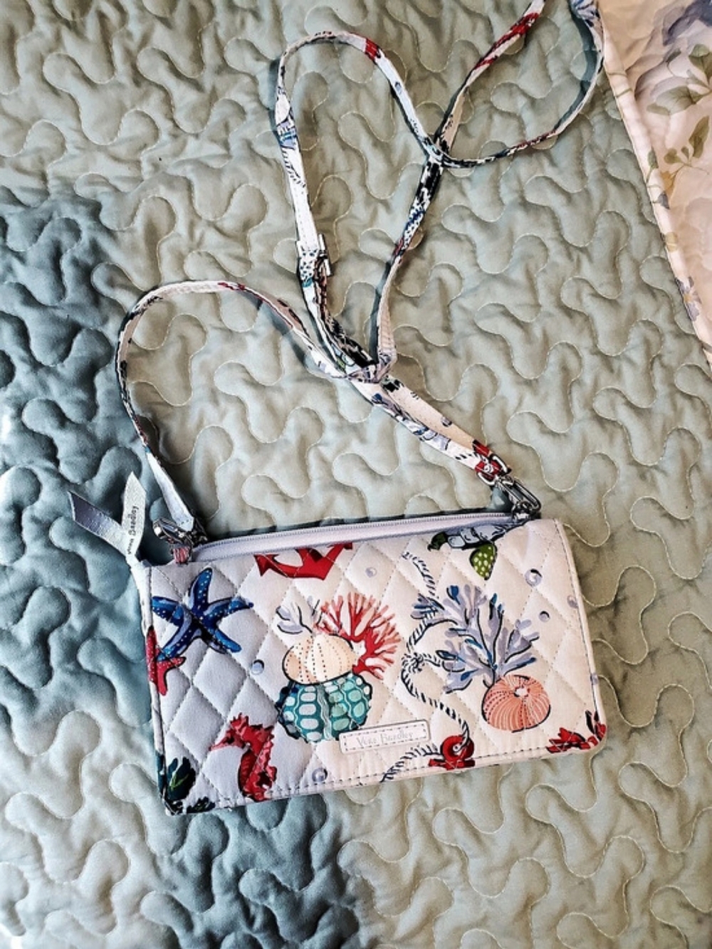 Vera Bradley Iconic RFID All-In-One Crossbody Floral Bag Pink & White